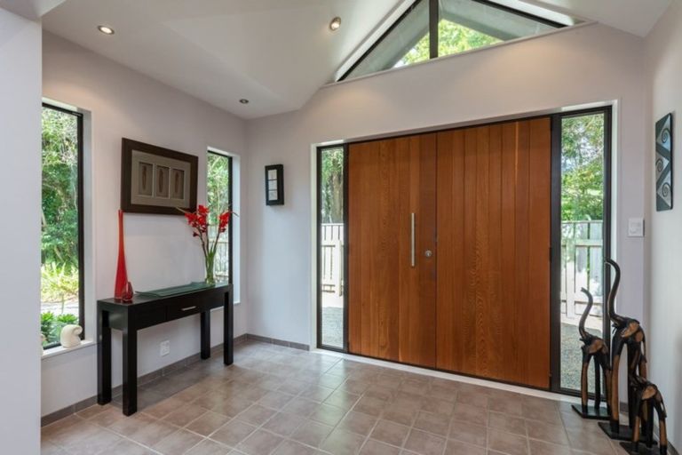 Photo of property in 234 Te Moana Road, Waikanae, 5036