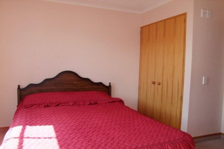 Photo of property in 2 Duthie Street, Milton, 9220