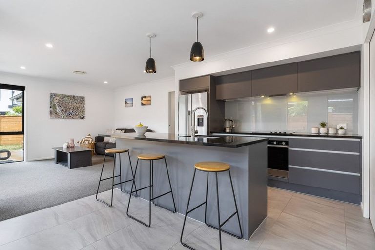 Photo of property in 7 Tuangi Way, Papamoa Beach, Papamoa, 3118
