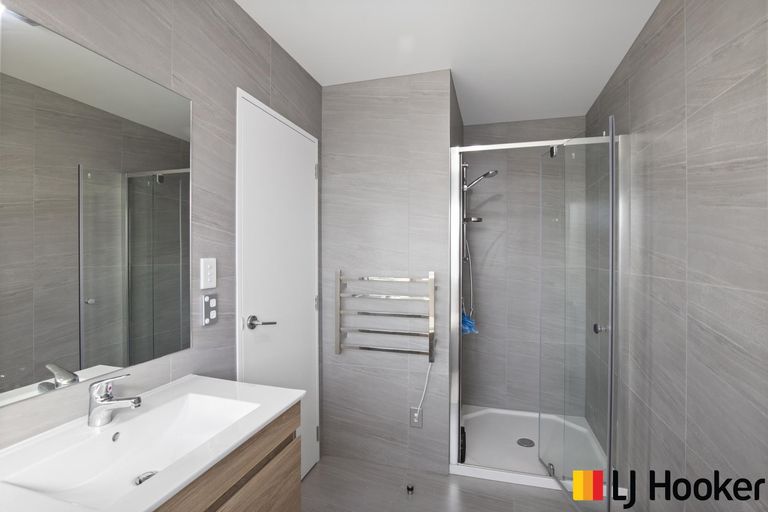 Photo of property in 65a Tawhiti Road, Pukekohe, 2120