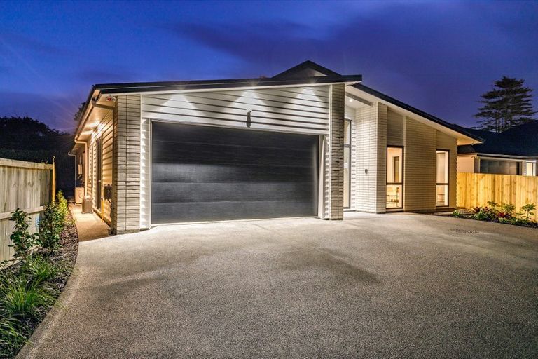 Photo of property in 7 Dida Park Drive, Kumeu, 0810