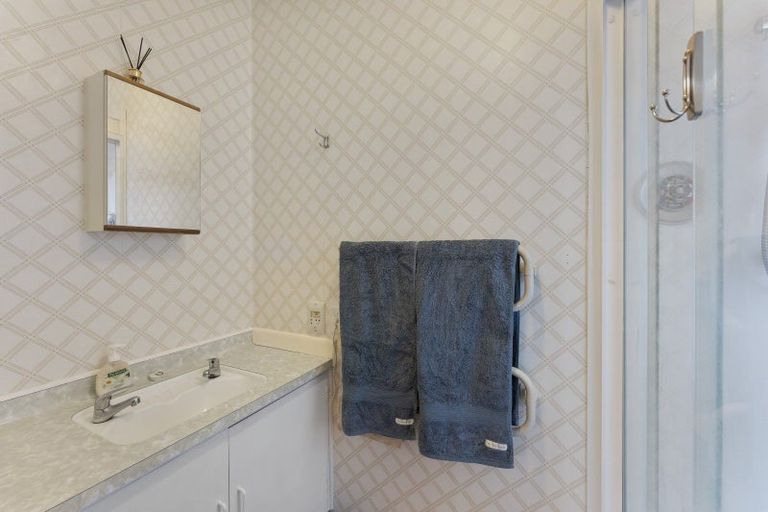 Photo of property in 14 Haast Close, Kelson, Lower Hutt, 5010