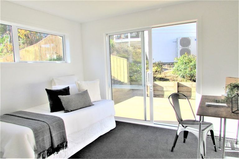 Photo of property in 11a Kowhai Street, Tawa, Wellington, 5028
