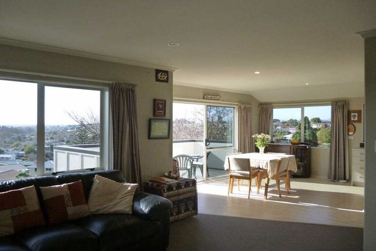 Photo of property in 26a Upland Street, Brookfield, Tauranga, 3110