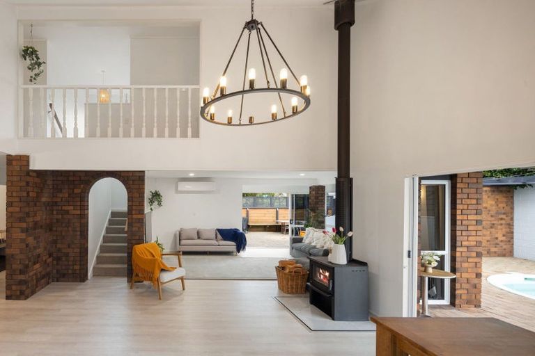 Photo of property in 8 Burn-murdoch Street, St Andrews, Hamilton, 3200