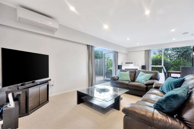 Photo of property in 118a Pooks Road, Ranui, Auckland, 0612