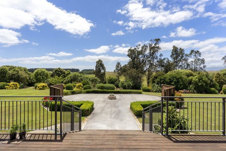 Photo of property in 45f Briarwood Road, Kelvin Grove, Palmerston North, 4470
