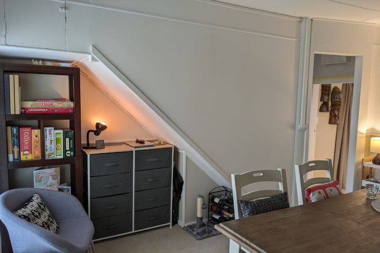 Photo of property in 30 Sussex Street, Mount Cook, Wellington, 6021