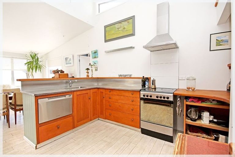 Photo of property in 47a Nash Parade, Foxton Beach, Foxton, 4815