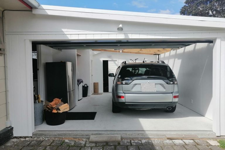 Photo of property in 7 Walker Road, Fairy Springs, Rotorua, 3015