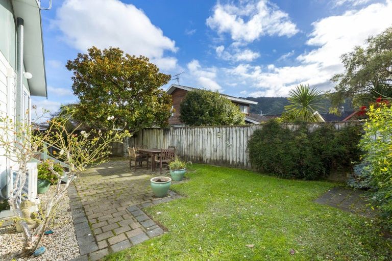 Photo of property in 25 Memphis Grove, Totara Park, Upper Hutt, 5018