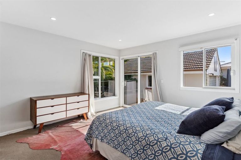 Photo of property in 22 Joyce Crescent, Ilam, Christchurch, 8041