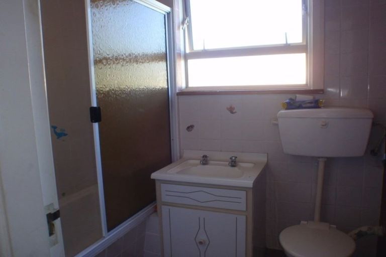 Photo of property in 10 Garvins Road, Hornby, Christchurch, 8042