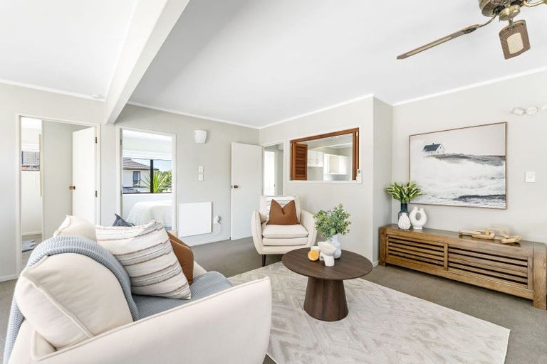 Photo of property in 325a Oceanbeach Road, Mount Maunganui, 3116