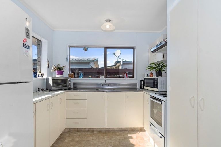 Photo of property in 63a Pemberton Crescent, Greerton, Tauranga, 3112