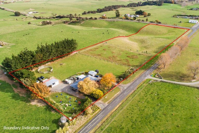 Photo of property in 1867 Makino Road, Halcombe, Feilding, 4779