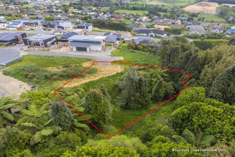 Photo of property in 15 Whio Place, Waikanae, 5036