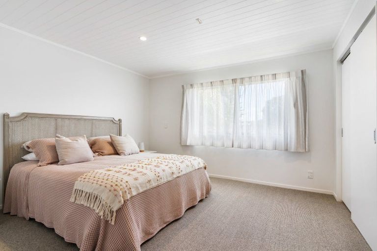 Photo of property in 106 Saint Patricks Row, Whangamata, 3620