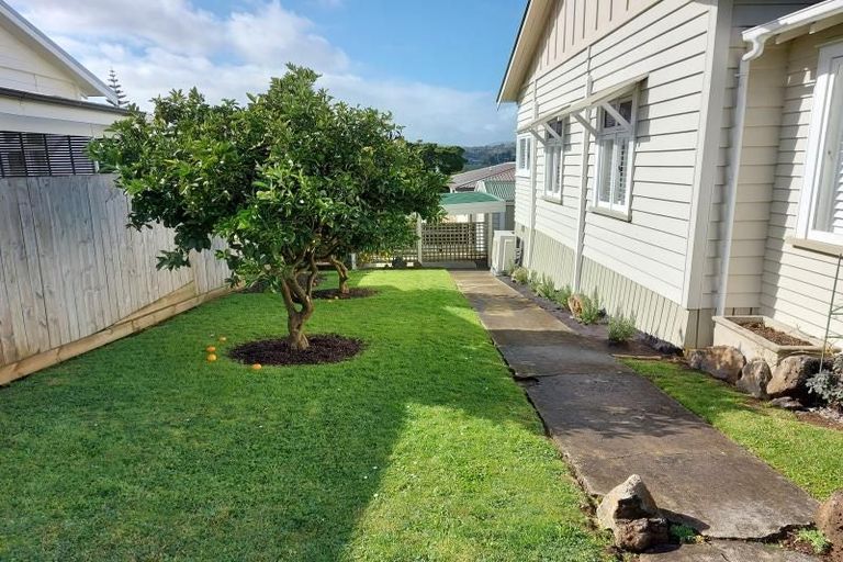 Photo of property in 15 Prospect Terrace, Pukekohe, 2120
