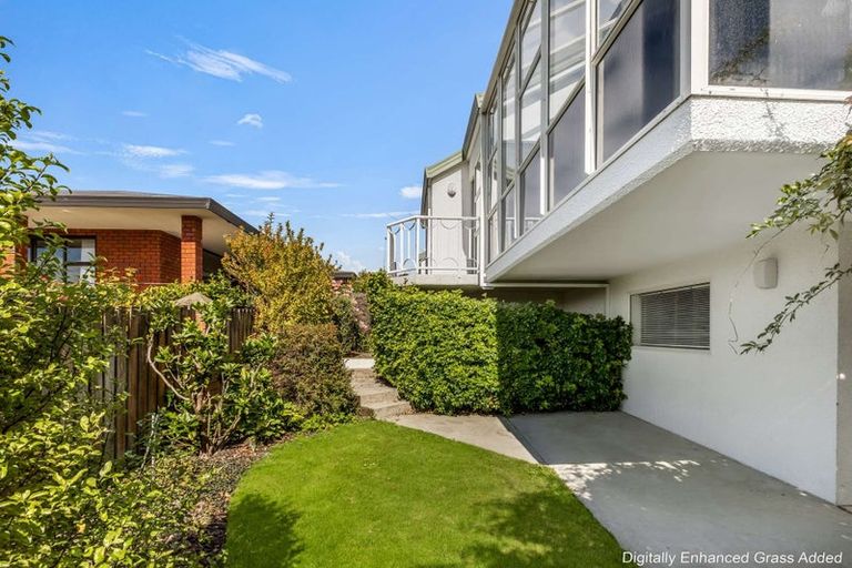 Photo of property in 43 Aotea Crescent, Gore, 9710