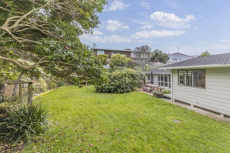Photo of property in 28a Whanake Street, Titahi Bay, Porirua, 5022