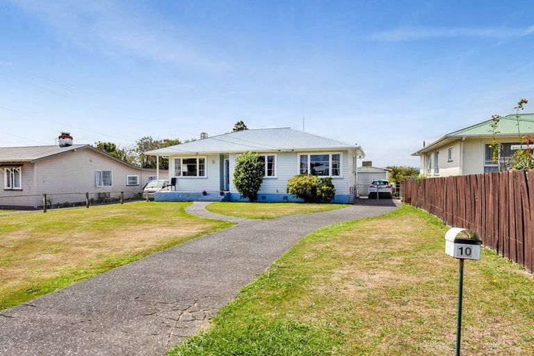 Photo of property in 10 Glasgow Street, Hawera, 4610