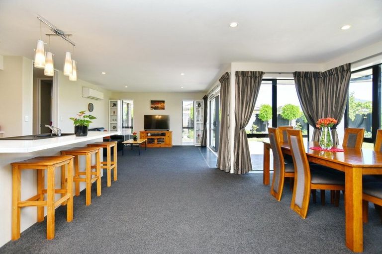 Photo of property in 16 Beech Drive, Rangiora, 7400