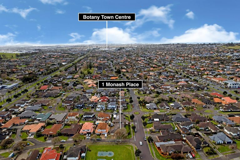 Photo of property in 1 Monash Place, Flat Bush, Auckland, 2016
