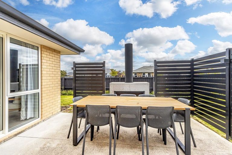 Photo of property in 9 Whincops Road, Halswell, Christchurch, 8025