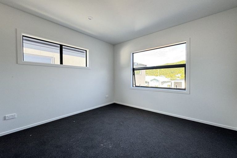 Photo of property in 15 Te Ara O Toroa, Wainuiomata, Lower Hutt, 5014