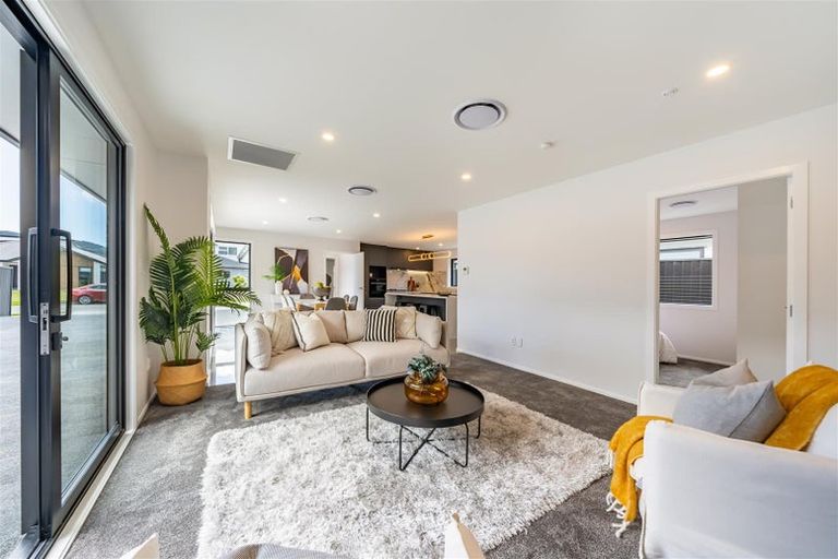 Photo of property in 29 Castletown Street, Wallaceville, Upper Hutt, 5018