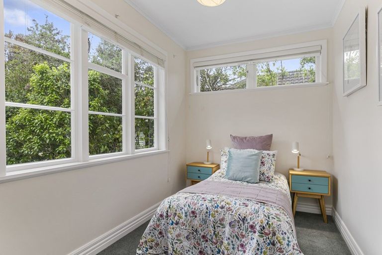 Photo of property in 44 Mandalay Terrace, Khandallah, Wellington, 6035