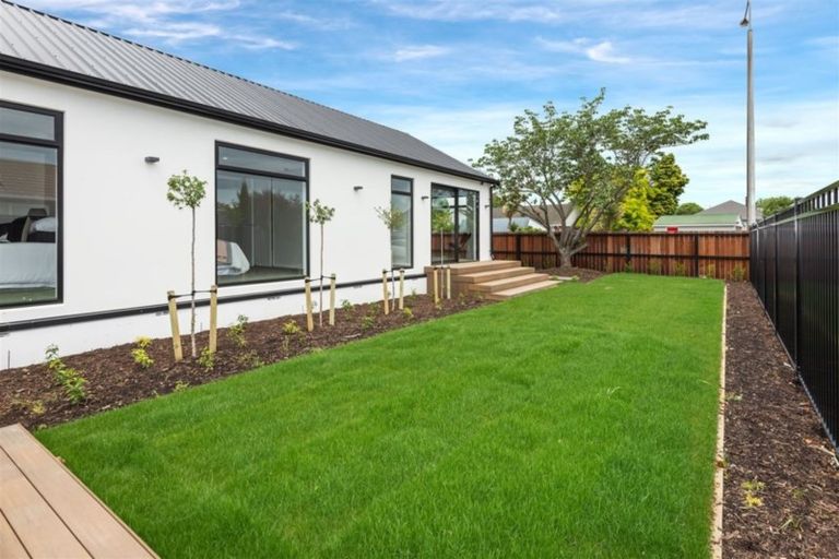 Photo of property in 70 Idris Road, Fendalton, Christchurch, 8052