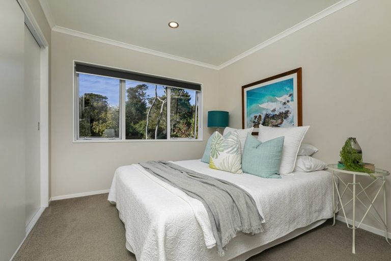 Photo of property in 29d Greenhithe Road, Greenhithe, Auckland, 0632
