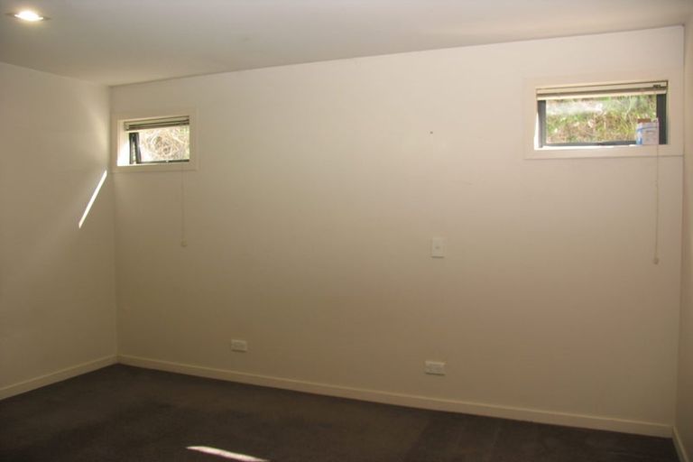 Photo of property in 8b De La Mare Place, Frankton, Queenstown, 9300