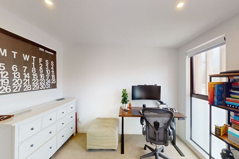 Photo of property in 34 Palm Grove, Berhampore, Wellington, 6023