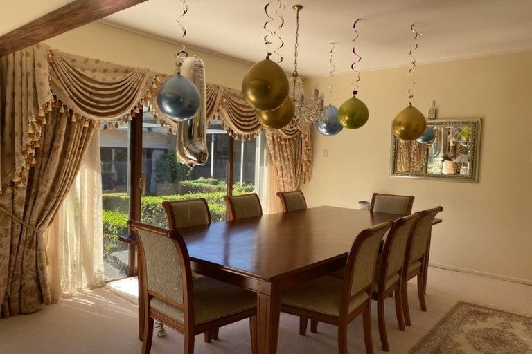 Photo of property in 18 Corrondella Grove, Belmont, Lower Hutt, 5010