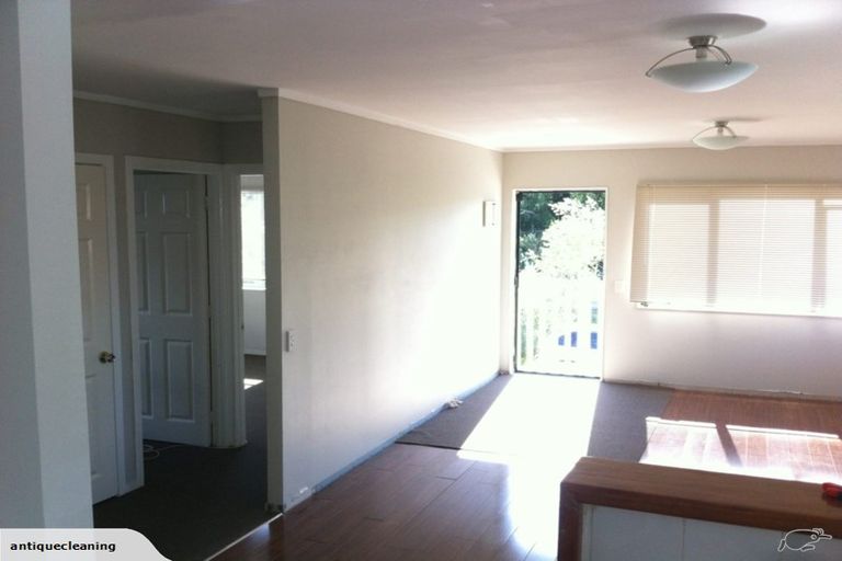 Photo of property in 6b Millbrook Road, Henderson, Auckland, 0612