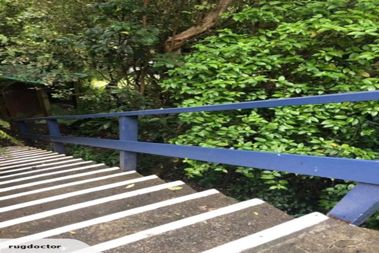 Photo of property in 70 Chamberlain Road, Karori, Wellington, 6012