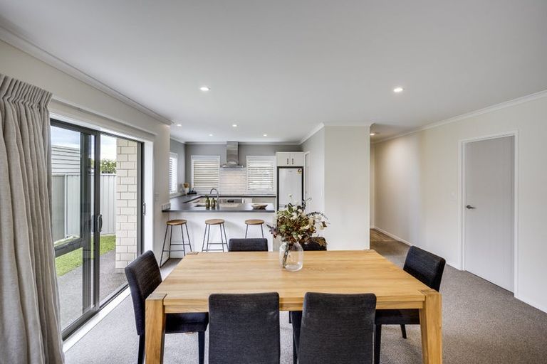 Photo of property in 93 King Street, Taradale, Napier, 4112