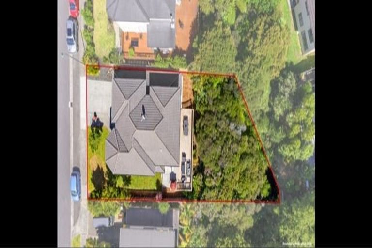Photo of property in 46 Newbury Place, Schnapper Rock, Auckland, 0632
