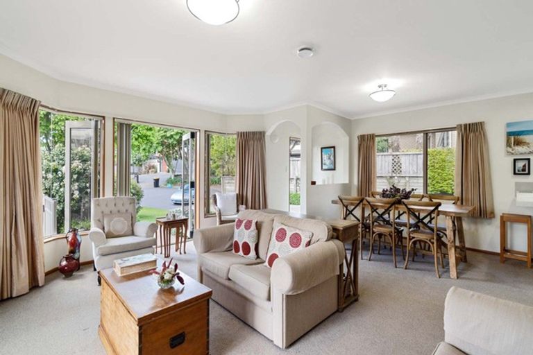 Photo of property in 16 Hidcote Place, Bethlehem, Tauranga, 3110