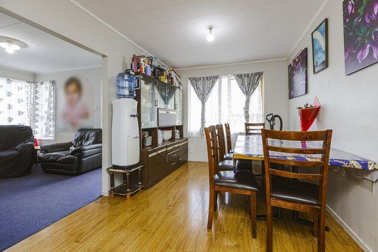 Photo of property in 26 Gambare Place, Wattle Downs, Auckland, 2103