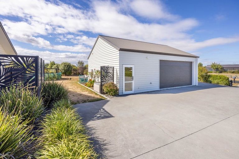 Photo of property in 17 Margot Lane, Matangi, Hamilton, 3283