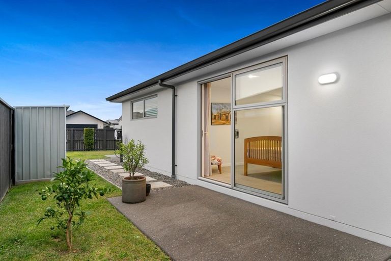 Photo of property in 54 Penetaka Heights, Pyes Pa, Tauranga, 3112