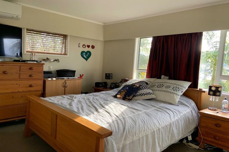 Photo of property in 8a Mountain Road, Morningside, Whangarei, 0110