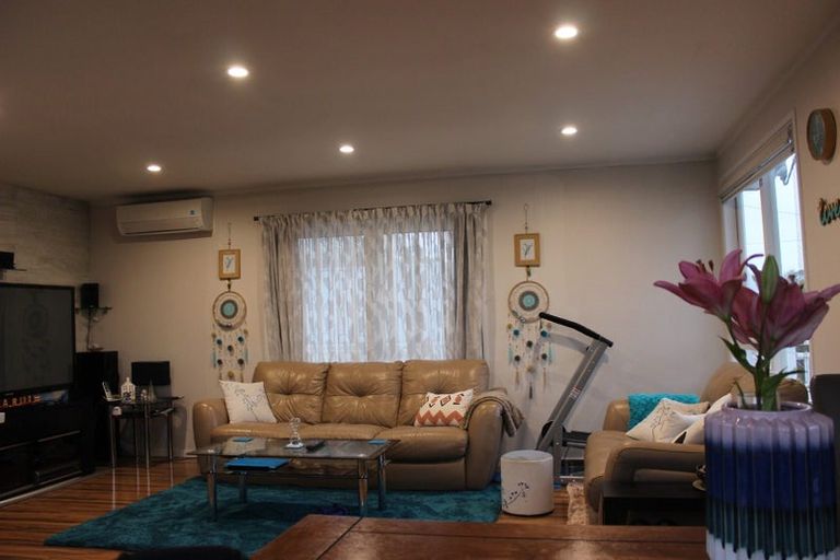 Photo of property in 1/97a Nile Road, Milford, Auckland, 0620