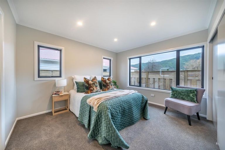 Photo of property in 61 Dover Road, Wainuiomata, Lower Hutt, 5014