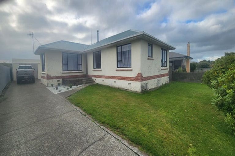 Photo of property in 12 Wye Street, Newfield, Invercargill, 9812