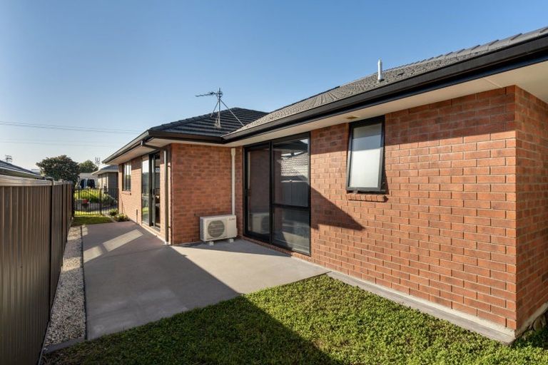 Photo of property in 8 Godwit Lane, Welcome Bay, Tauranga, 3112